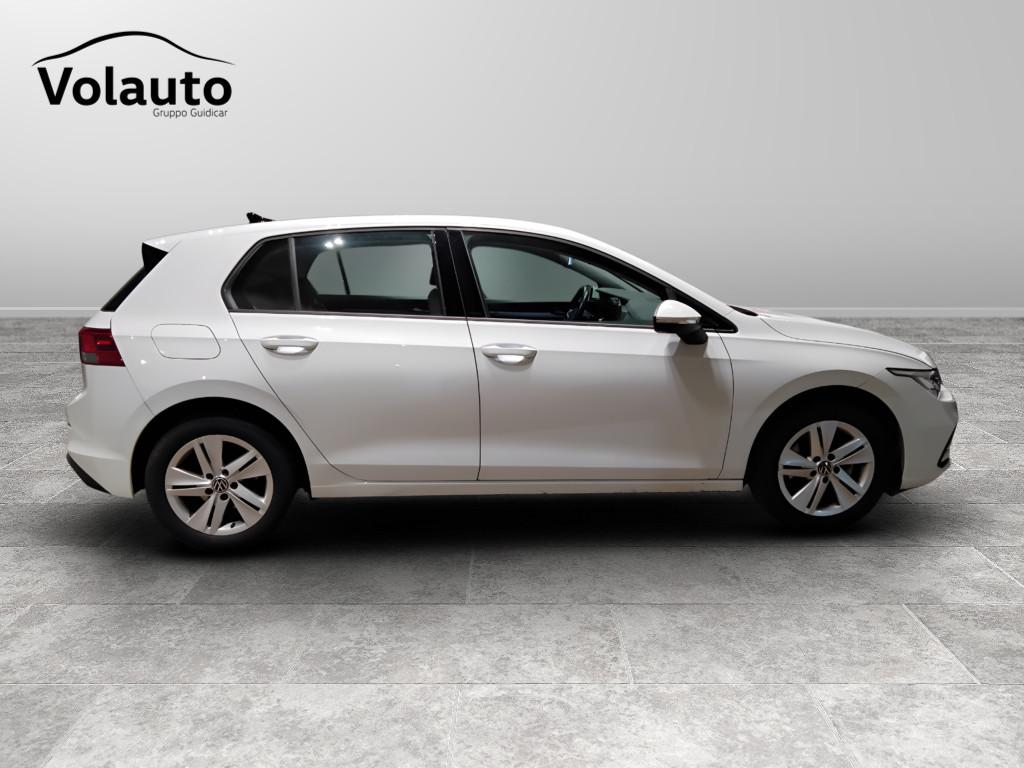 VOLKSWAGEN Golf VIII 2020 - Golf 1.5 tgi Life 130cv dsg