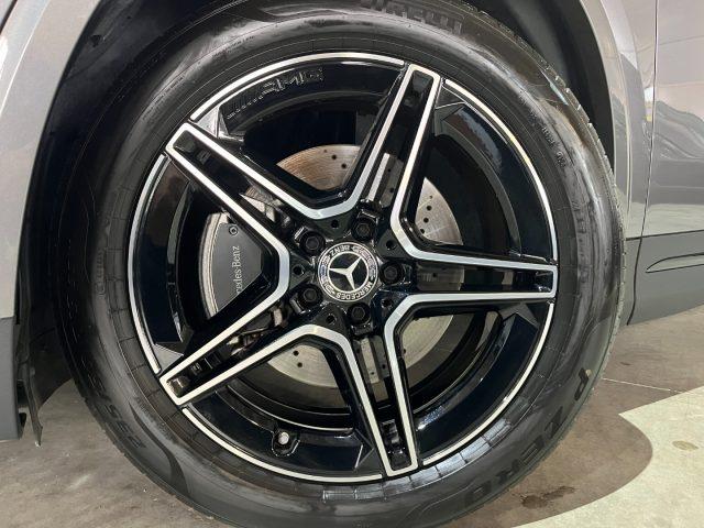 MERCEDES-BENZ GLA 200 d Autom. AMG Premium Plus NIGHT/LED MULTICOL/TELEC