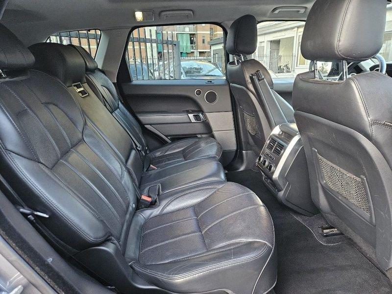 Land Rover Range Rover Sport 3.0 TDV6 HSE