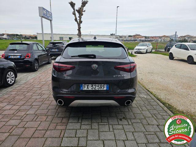 ALFA ROMEO Stelvio 2.2 Turbodiesel 190 CV AT8 Q4 Business