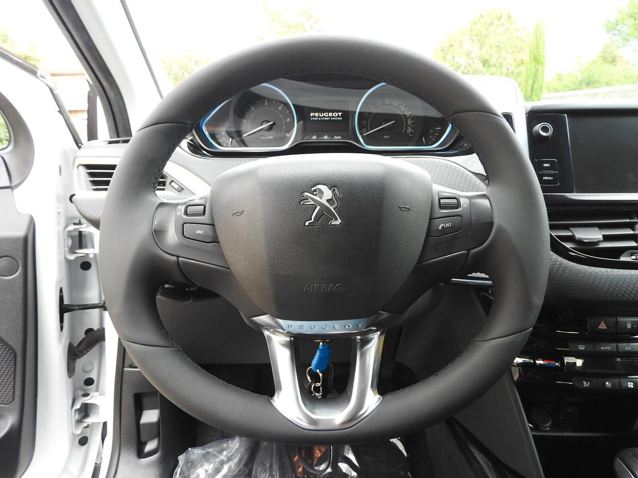 Peugeot 2008 1.6 BlueHDi 100 CV