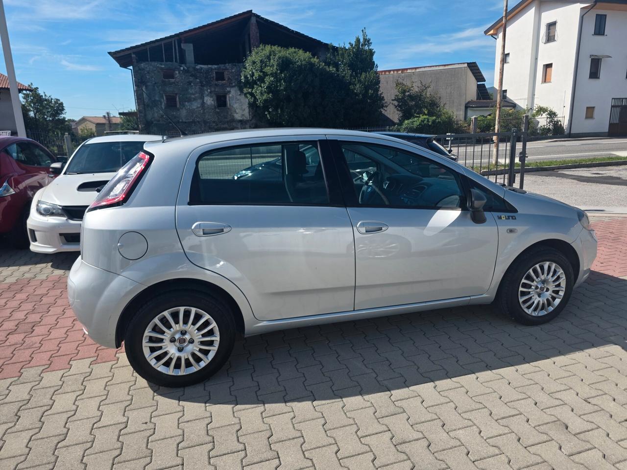Fiat Punto 1.2B Fire perfetta garantita 12 mesi