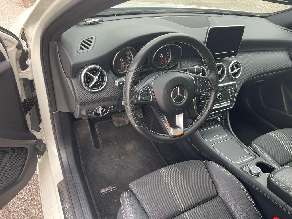 Mercedes Classe A 180 d Sport auto my16