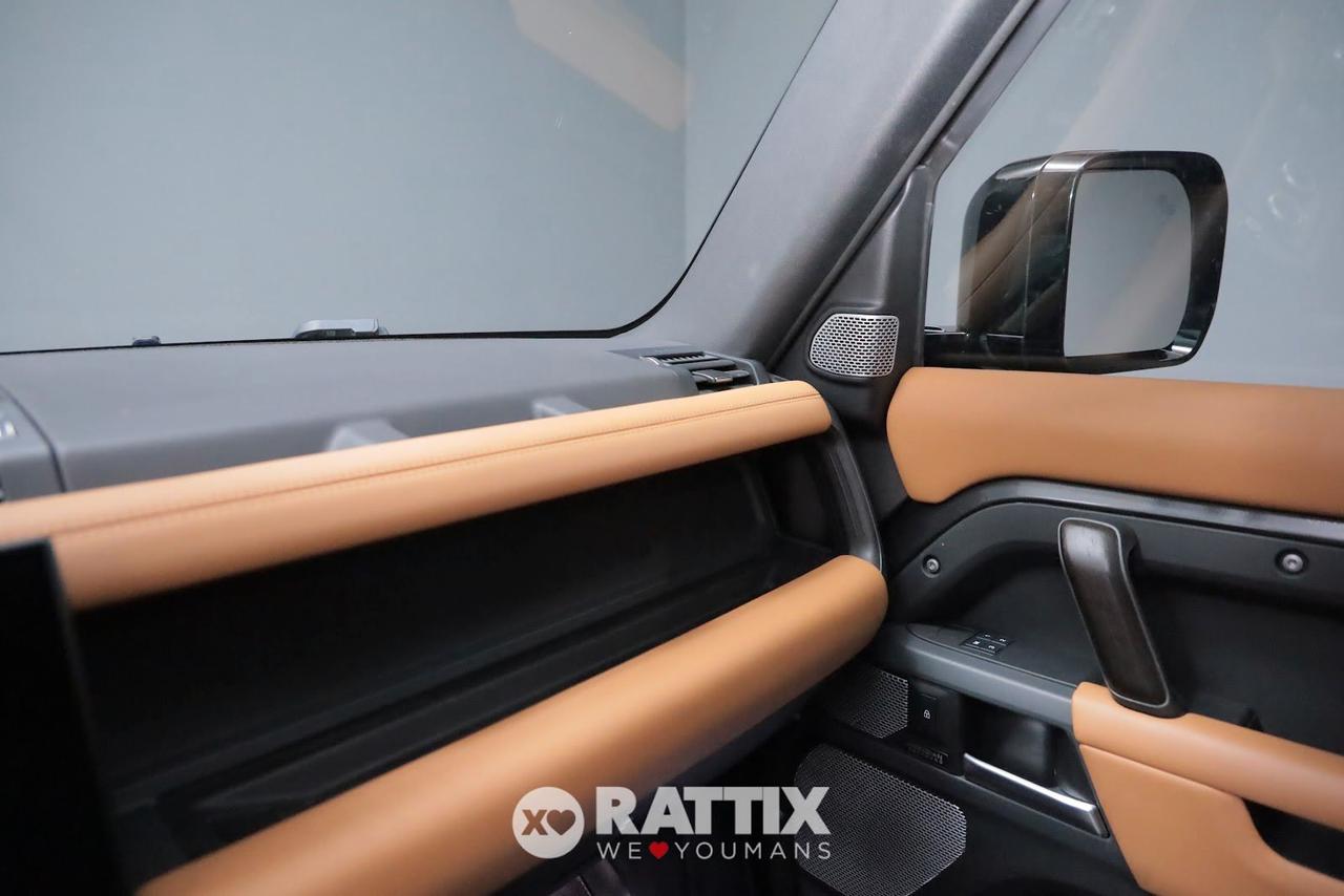 Land Rover Defender 3.0d 3.0 i6 Mhev 300CV X AWD Auto 8p.ti + tetto apribile & roof rack