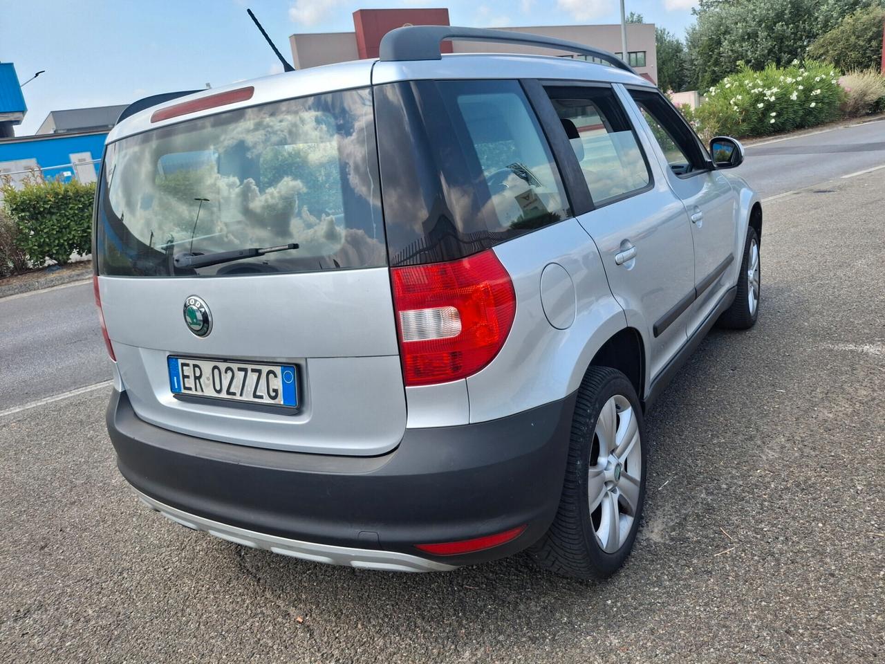 Skoda Yeti 1.2 TSI Easy-BENZINA/METANO