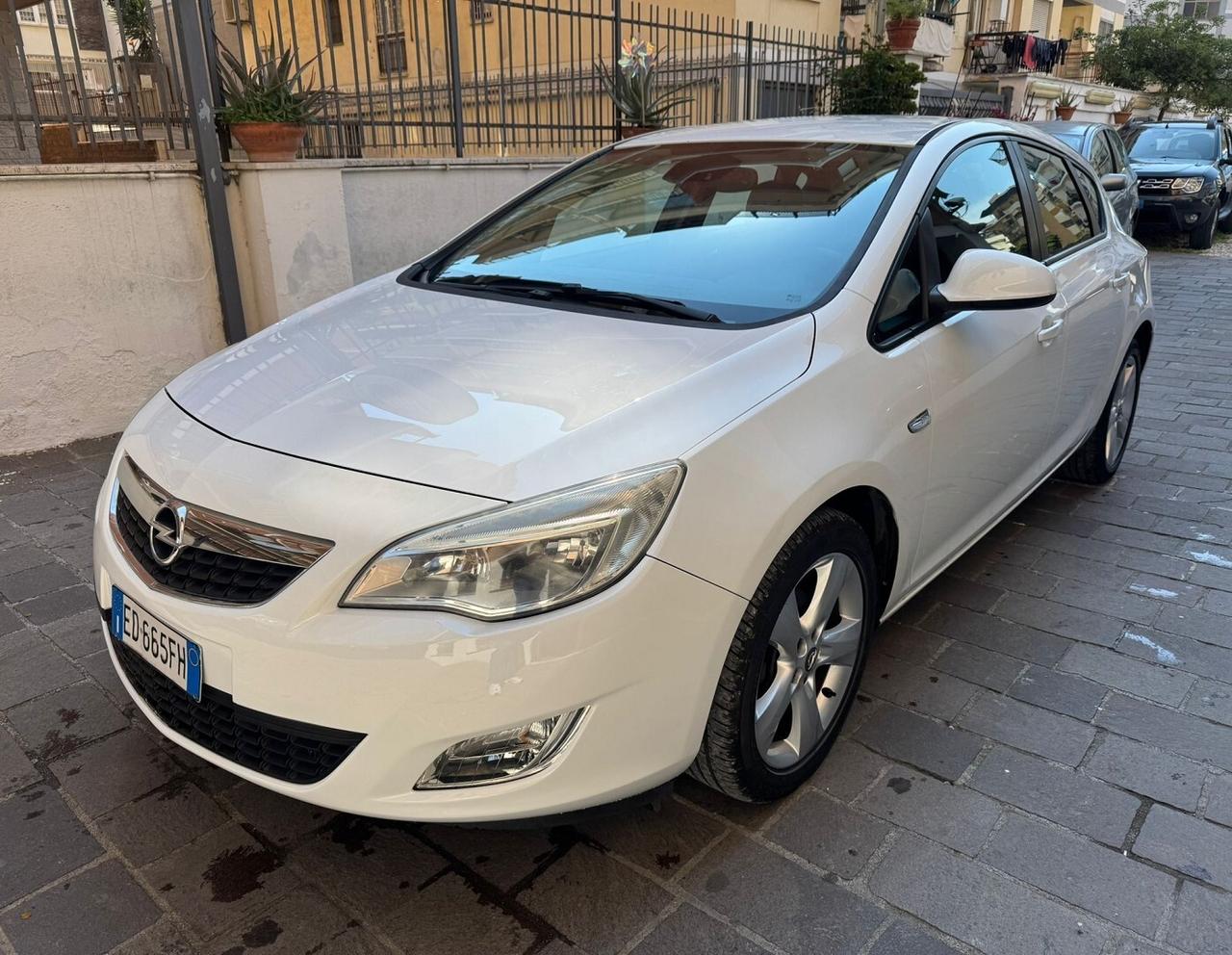 OPEL Astra 1.6 115CV 5P Cosmo IMPIANTO GPL UNIPRO