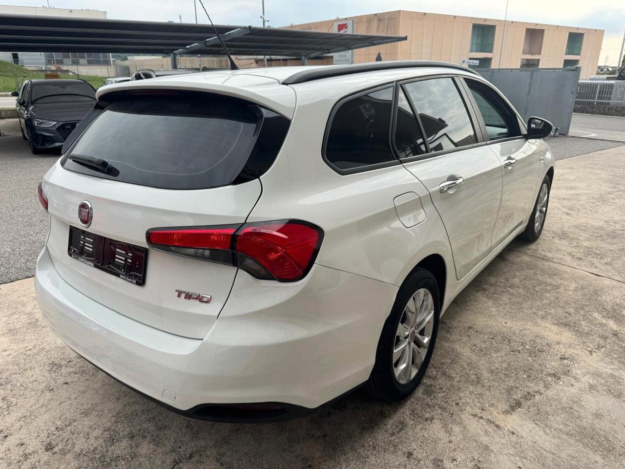 Fiat Tipo 1.4 T-Jet 120CV GPL SW Easy