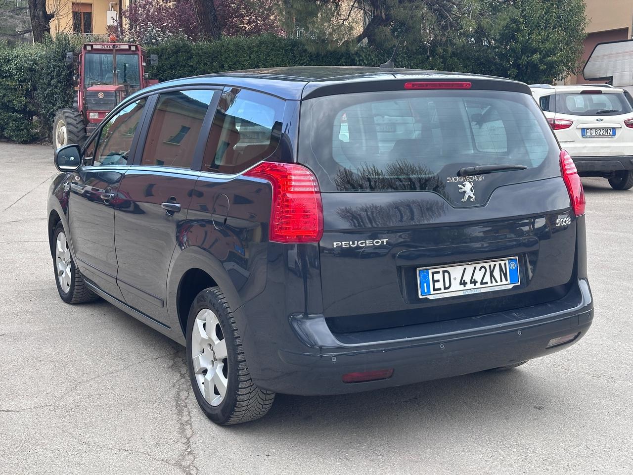 Peugeot 5008 2.0 HDi 150CV Business 7 posti