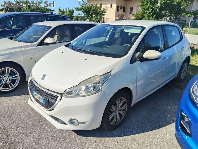 PEUGEOT 208 208 5p 1.4 hdi 8v Active 5 p targa FA567PK
