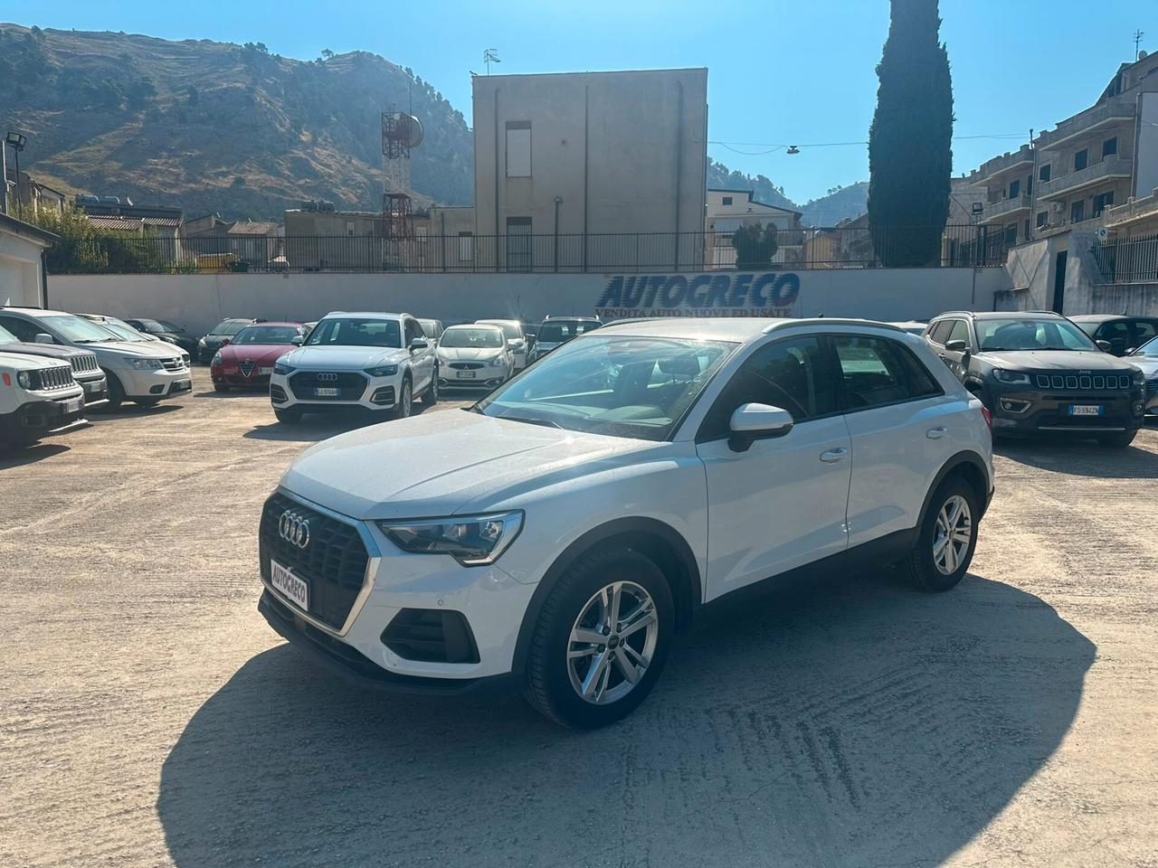 Audi Q3 35 TDI quattro S tronic Business
