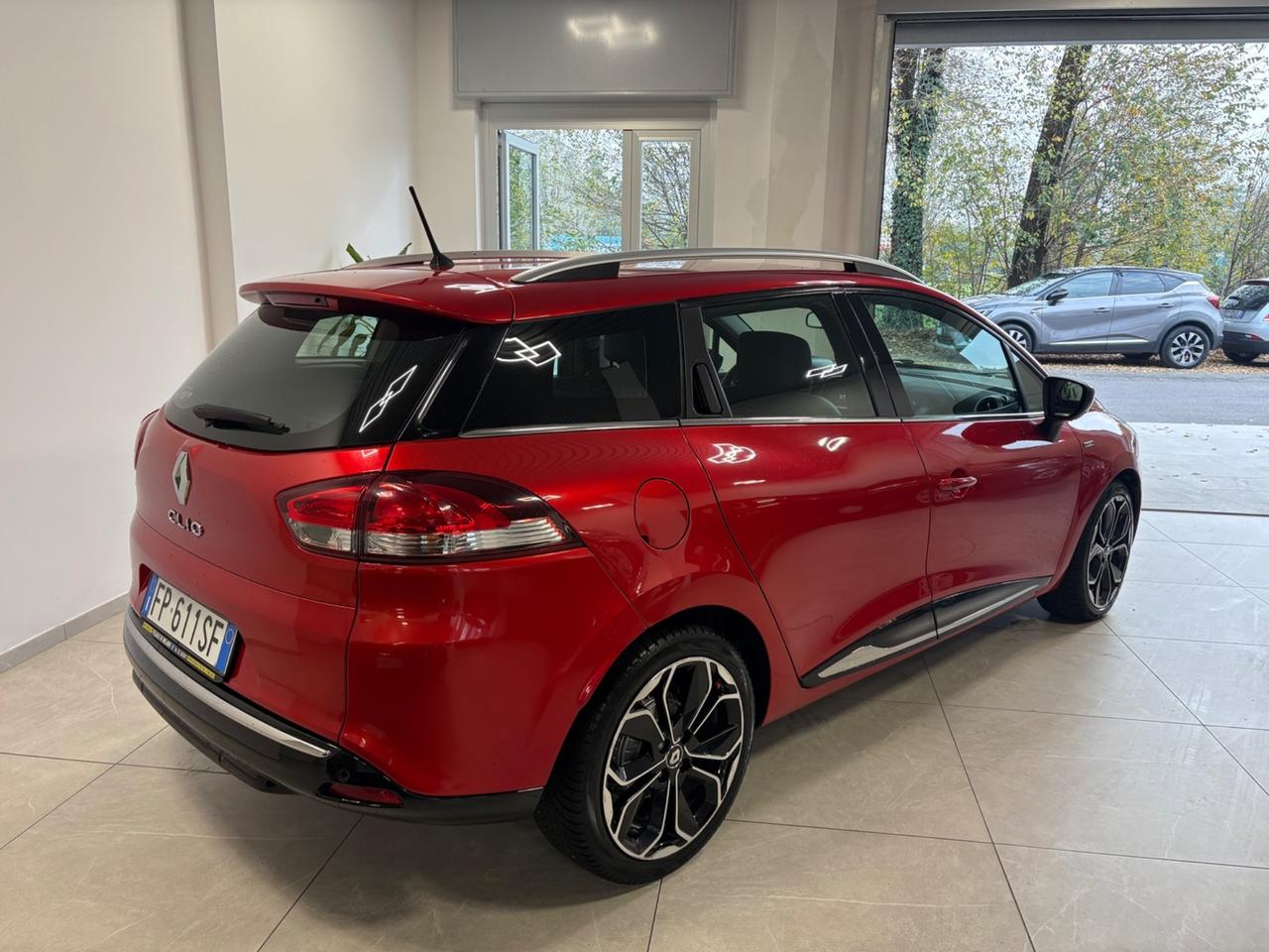 Renault Clio Sporter dCi 8V 90 CV Duel2