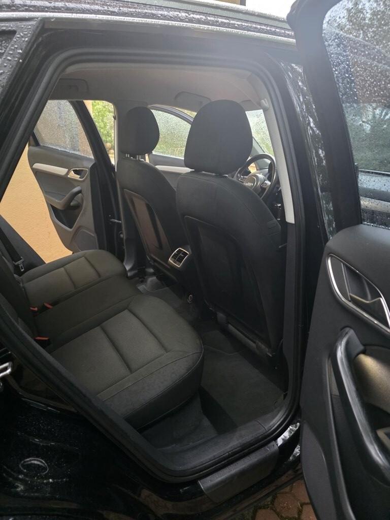 Audi Q3 2.0 TDI 150 CV Sport