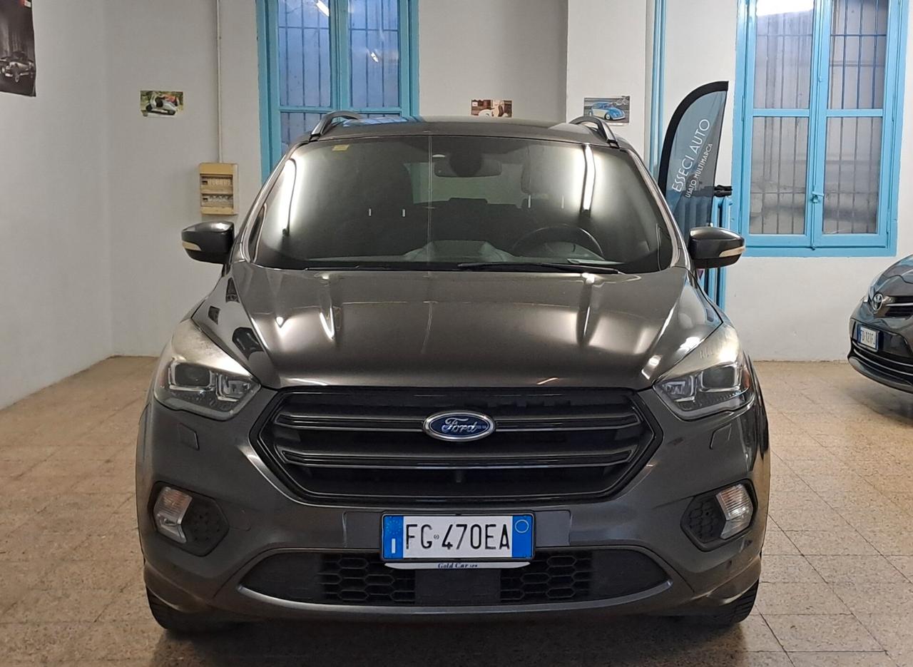 Ford Kuga 1.5 TDCI 120 CV 2WD ST-Line