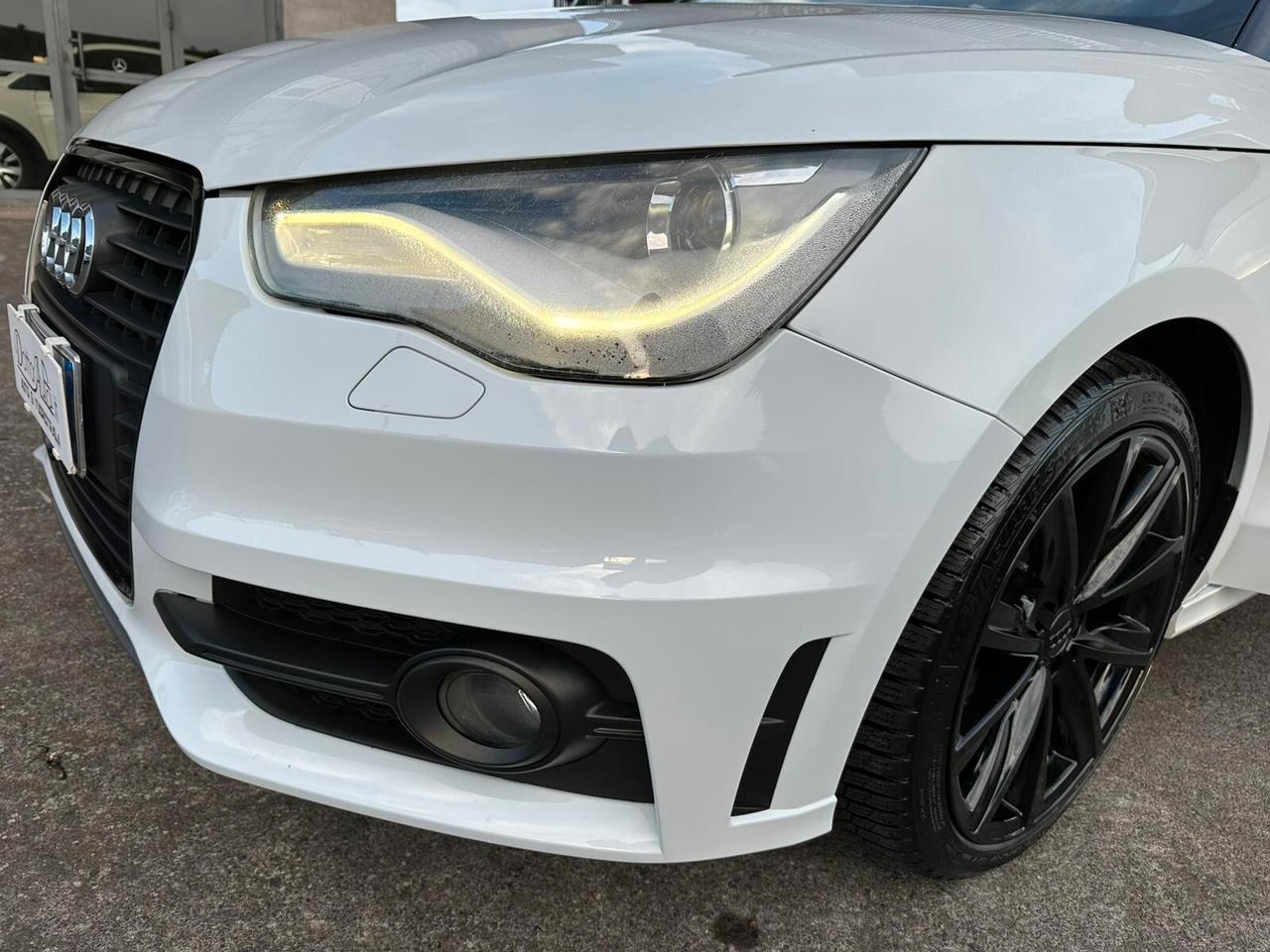 Audi A1 1.6 TDI S line edition