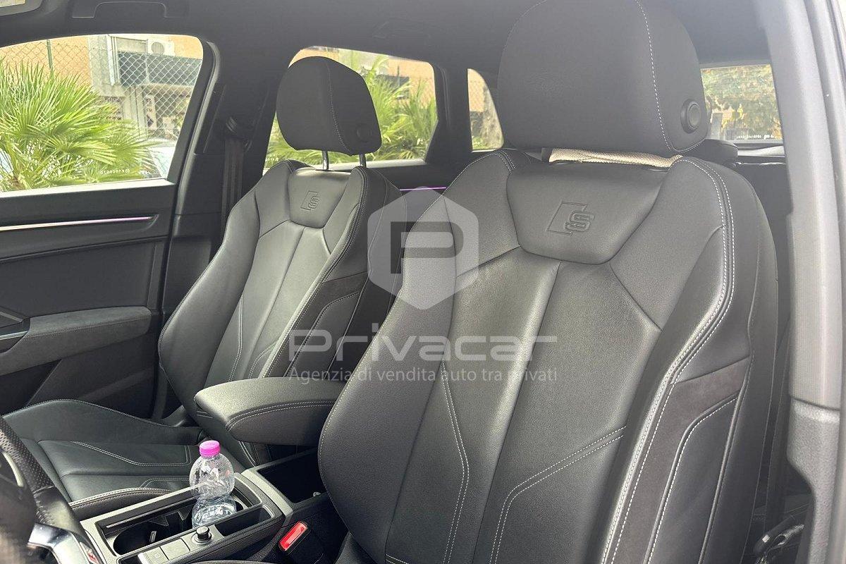 AUDI Q3 40 TDI quattro S tronic S line edition