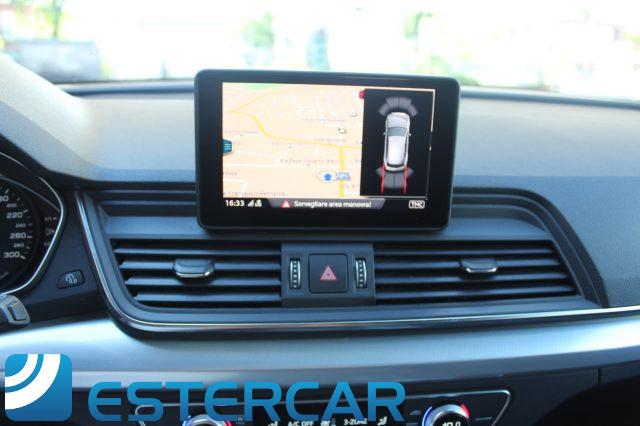 AUDI Q5 30 TDI S tronic Business Sport