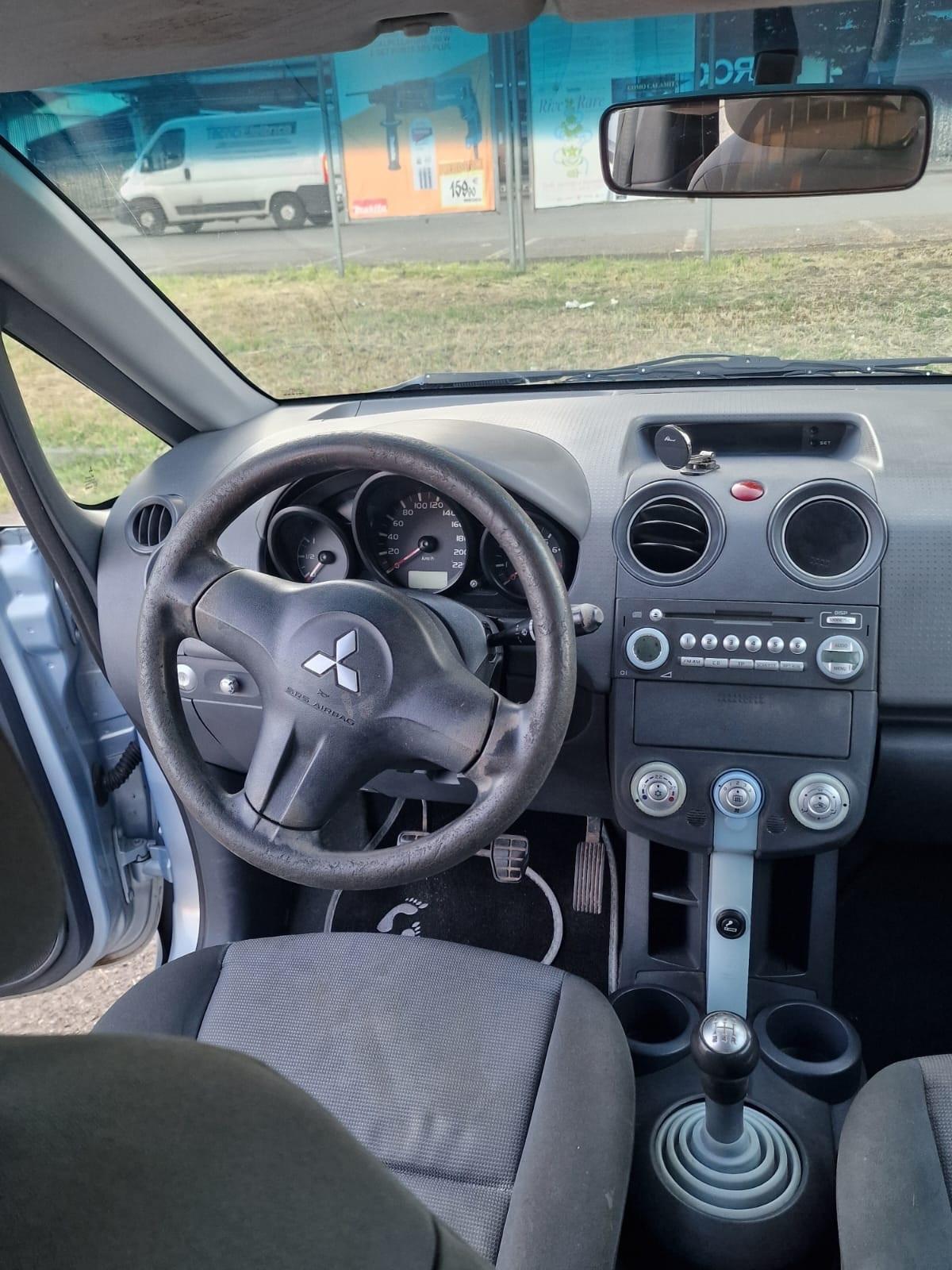 Mitsubishi Colt 1.3 16V 5p. Sportychrome