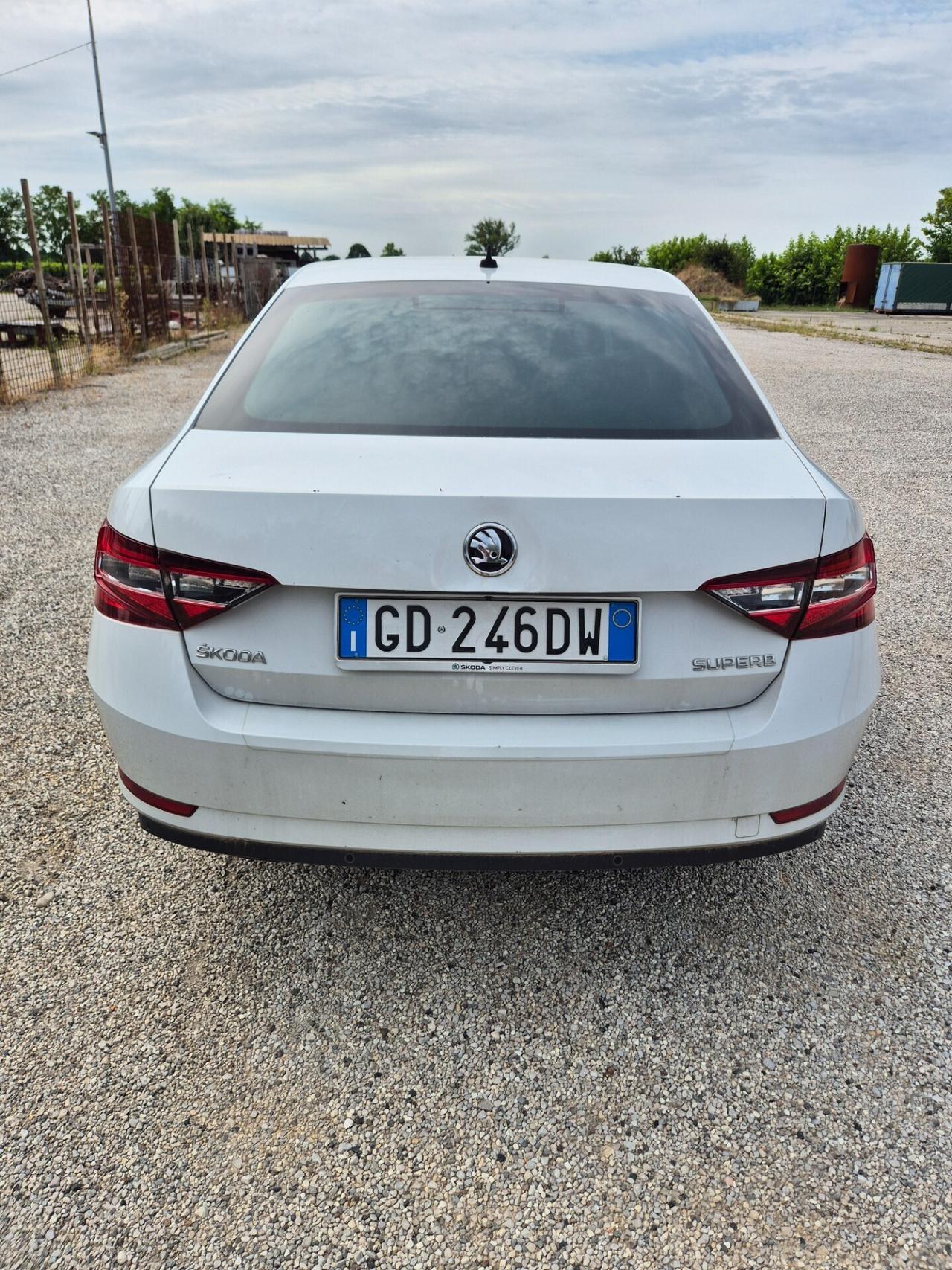 Skoda Superb 2.0 TDI 190 CV SCR DSG Style