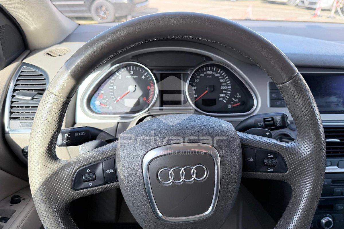 AUDI Q7 3.0 V6 TDI 233CV quattro tiptronic