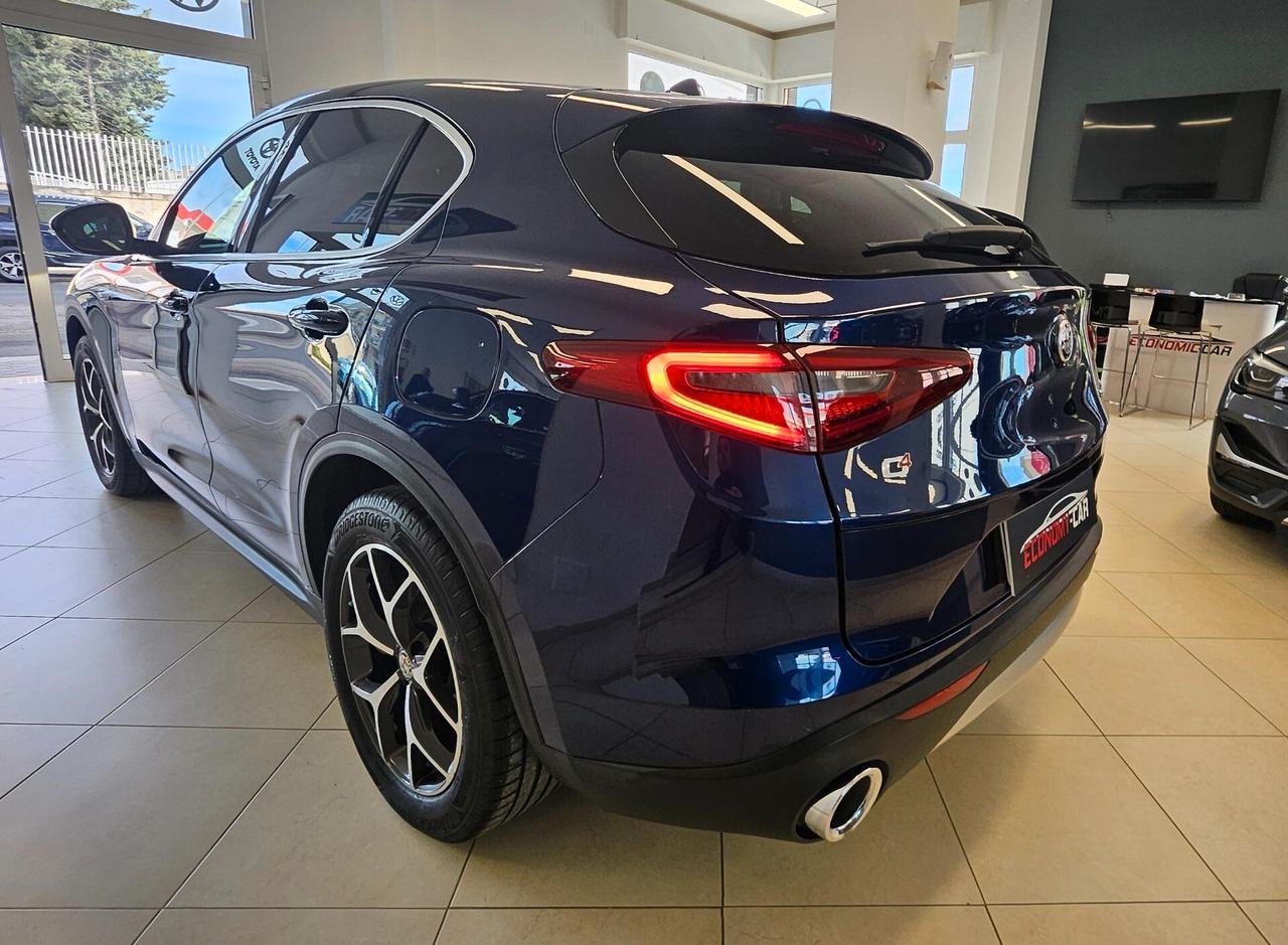Alfa Romeo Stelvio 2.2 Turbodiesel 210 CV AT8 Q4 Super