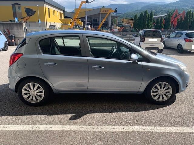 Opel Corsa 1.0 12V 5 porte Club