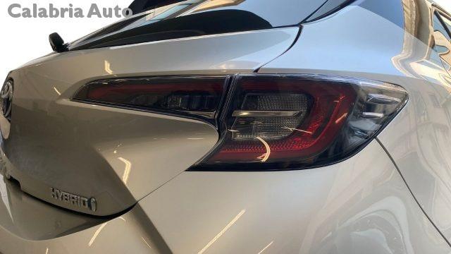 TOYOTA Corolla 2.0 Hybrid Lounge
