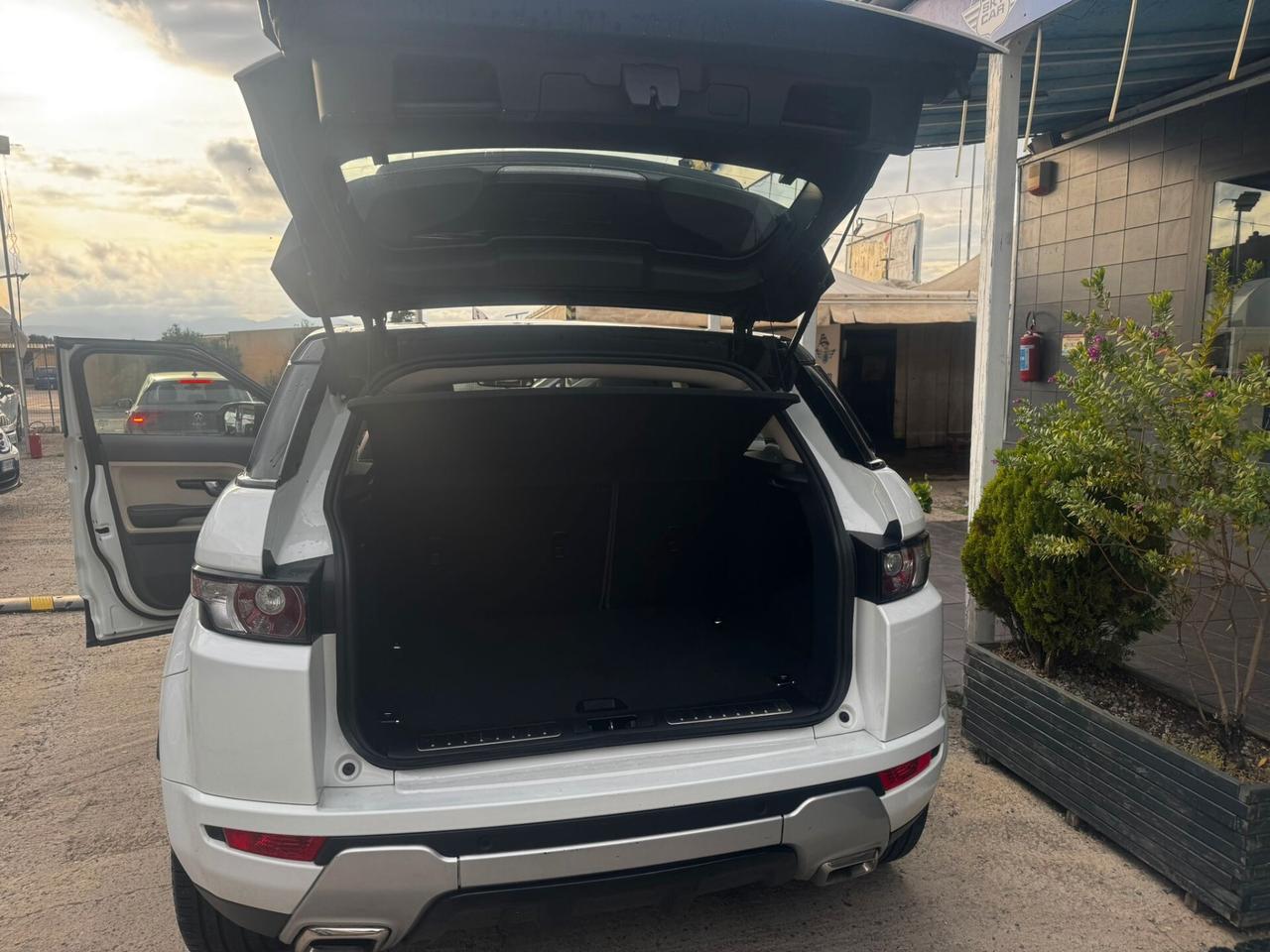 Land Rover Evoque 2.2 TD4 5p. Dynamic