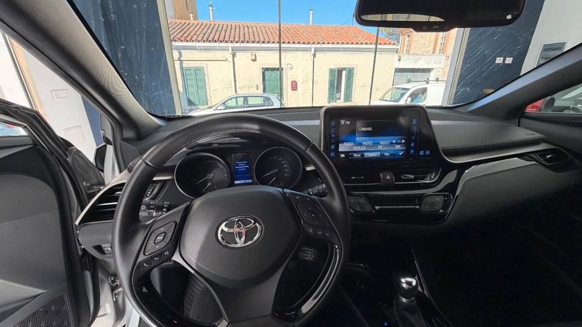 Toyota C-HR Toyota C-HR 1.8h Trend 2wd e-cvt