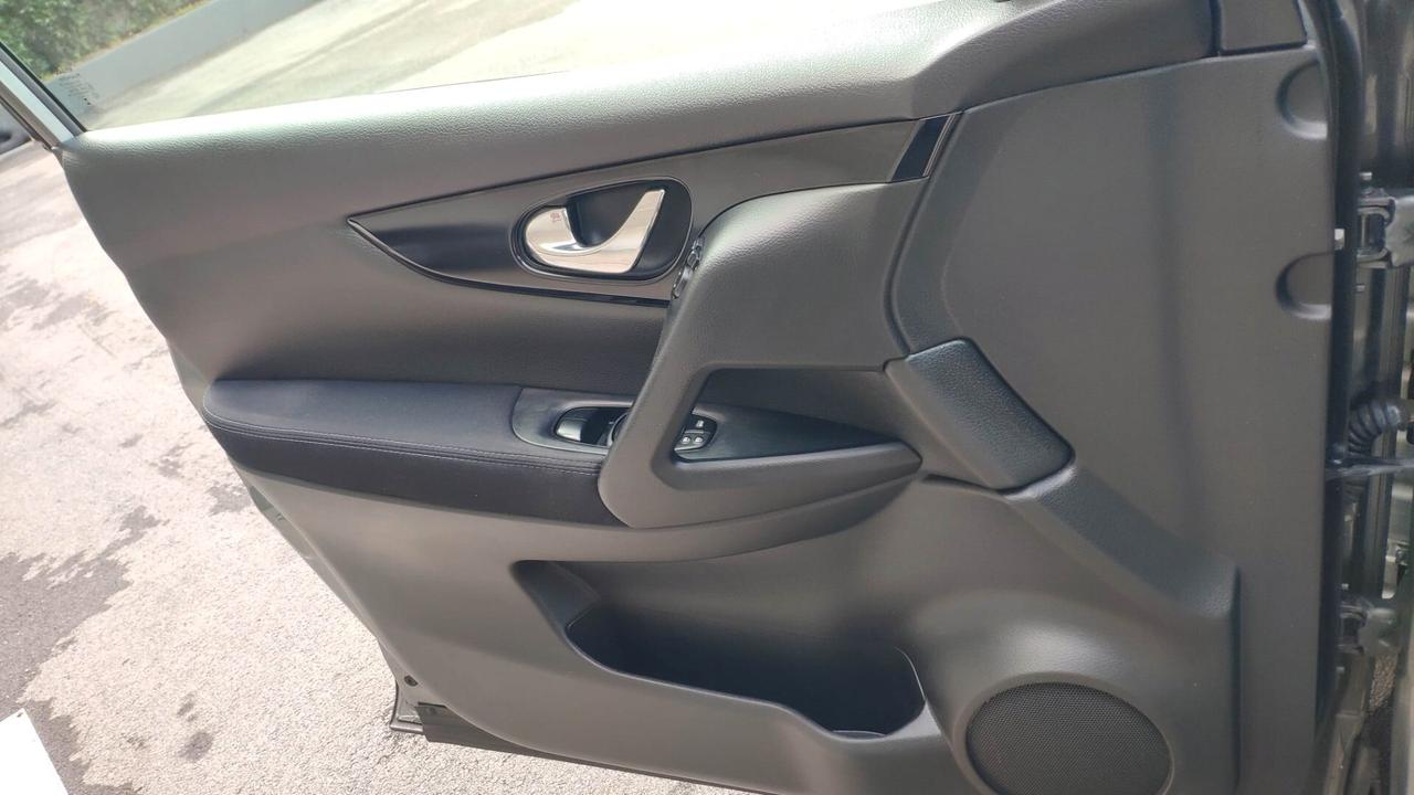 Nissan Qashqai 1.5 dCi Tekna 110 CV