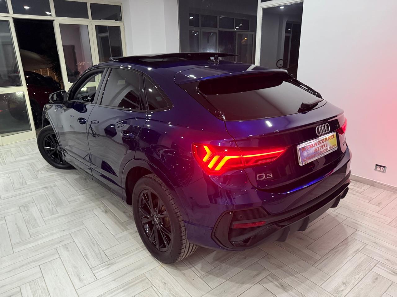 Audi Q3 Sportback 2.0D150cv TOTAL S-LINE+TETTO BLACK ED.2022