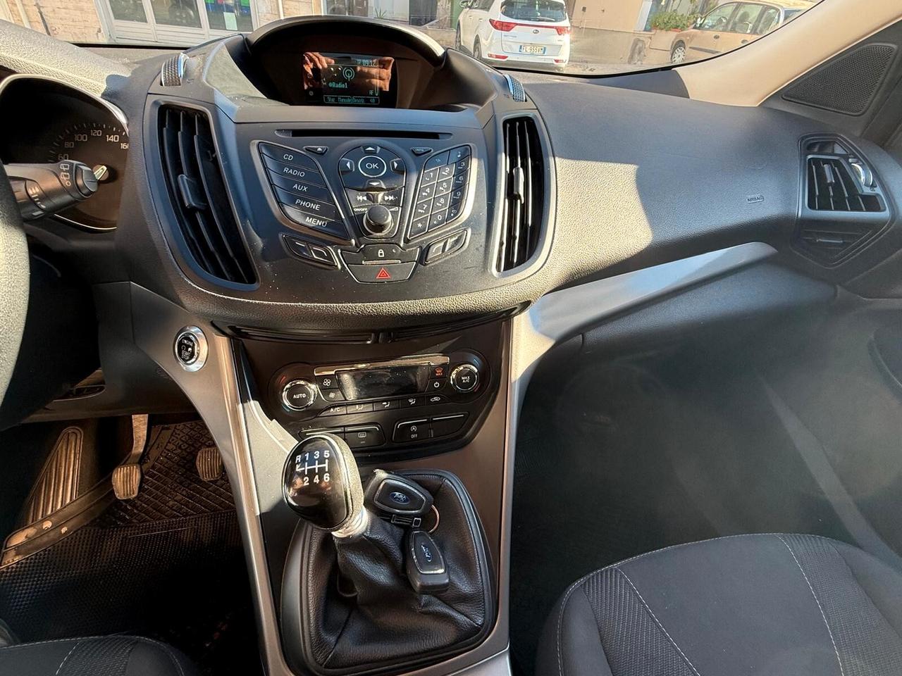 Ford Kuga 2.0 TDCI 120 CV S&S 2WD Titanium