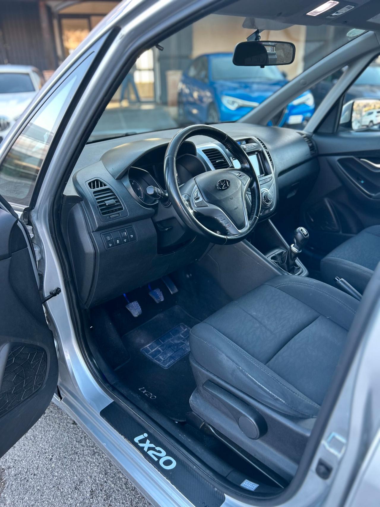 Hyundai iX20 1.4 CRDI 90 CV Style - 2013