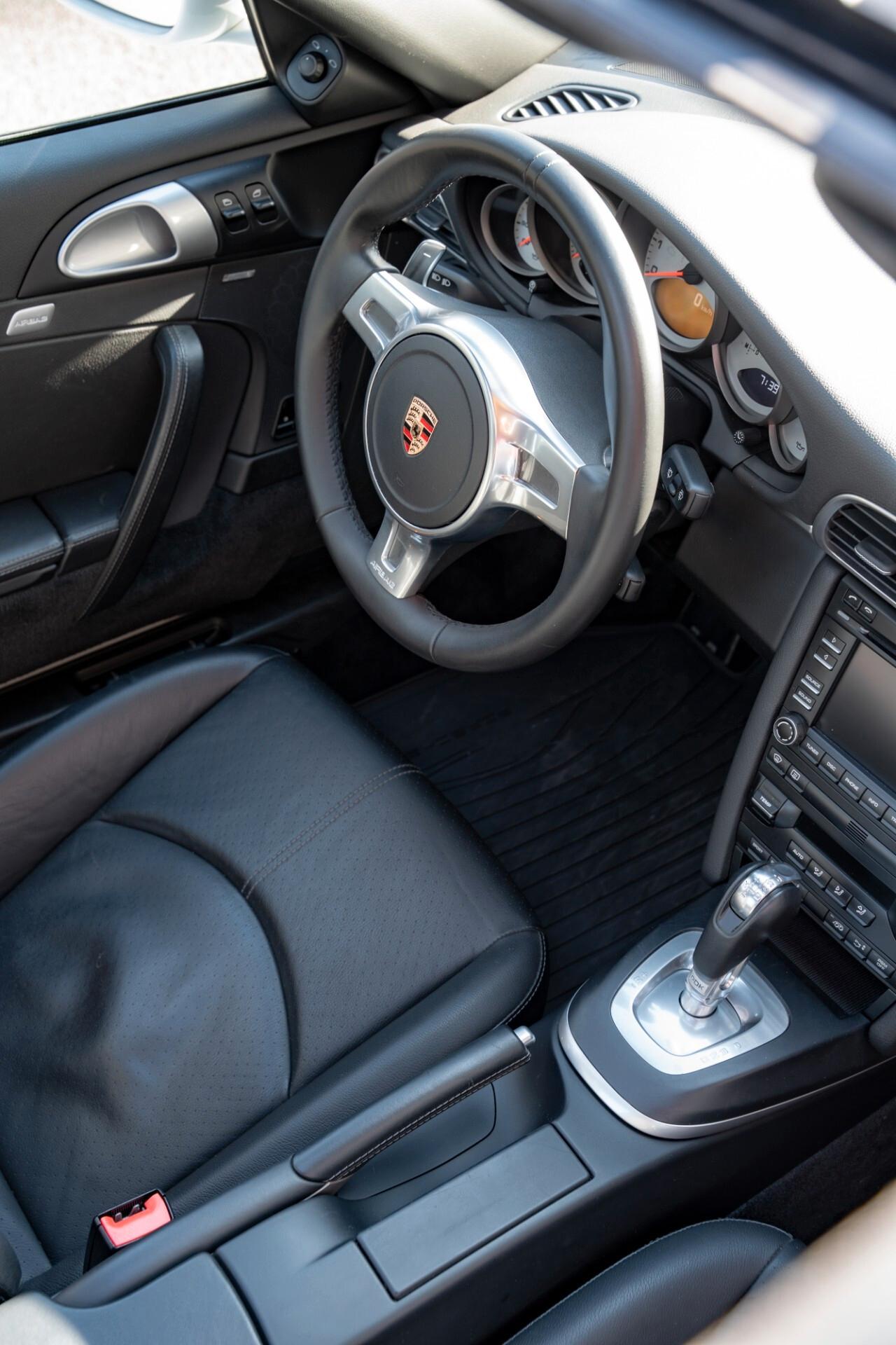 Porsche 911 Carrera 4S Coupé SOLO 41.000 KM ITA
