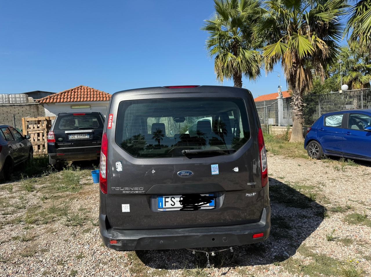 Ford Tourneo Connect Gran 1.5 TDCi Titanium