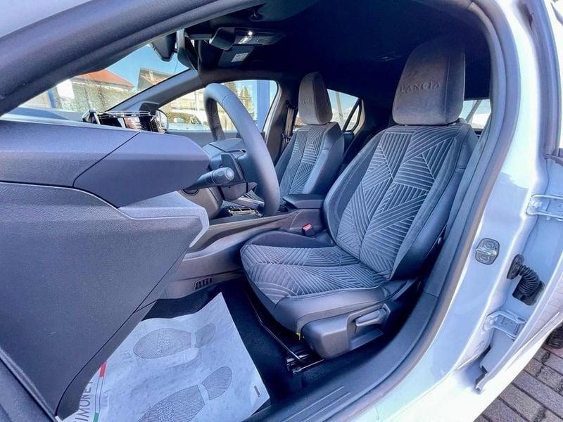 Lancia Ypsilon 1.2 Hybrid e-DCT LX - NUOVA