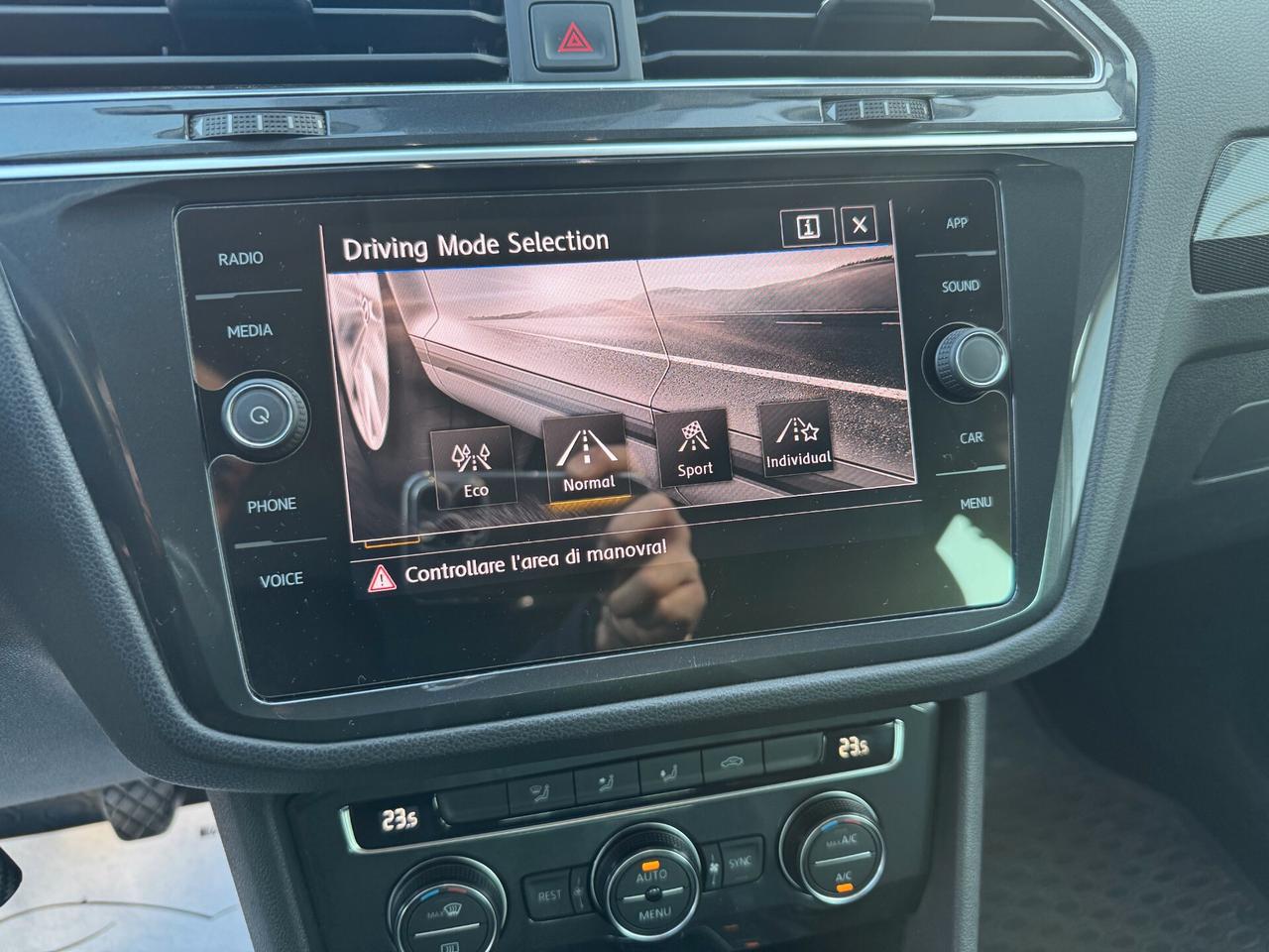 Volkswagen Tiguan 1.5 tsi Sport R-Line / NO VINCOLI