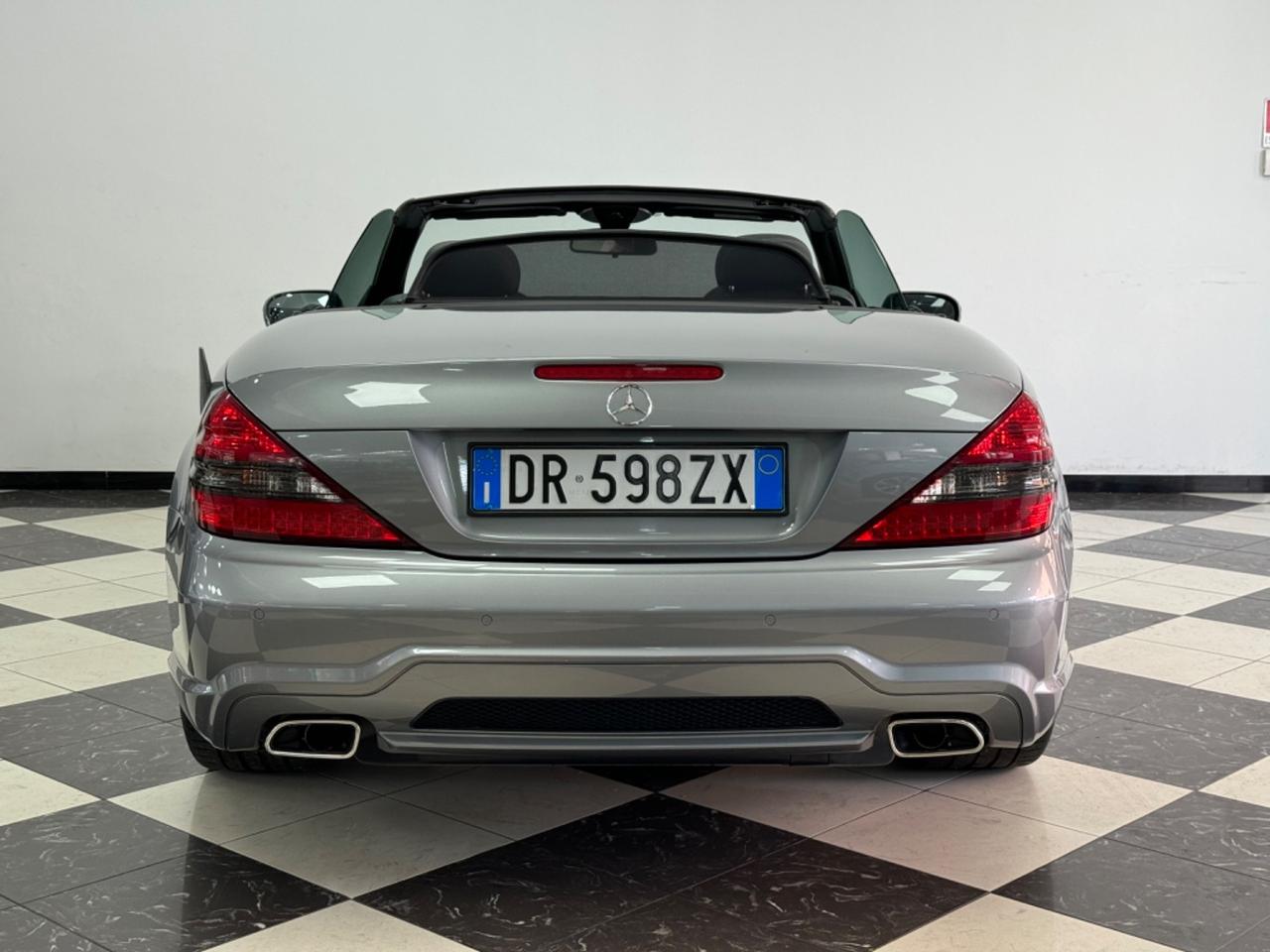 Mercedes-benz SL 300 SPORT AUTO CERCHI 19" COMAND