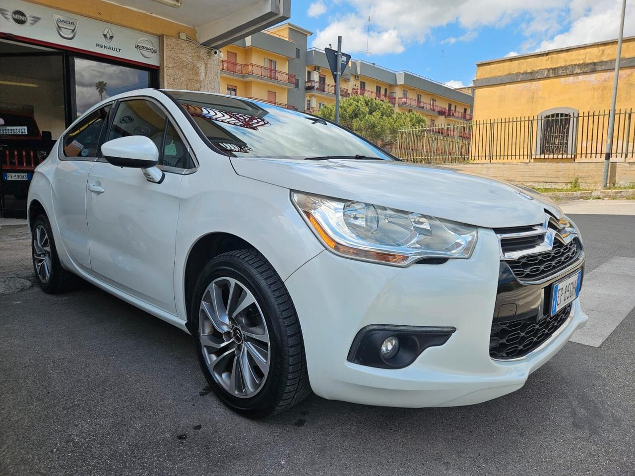 DS4 1.6 HDI 115cv Sport Chic FULL