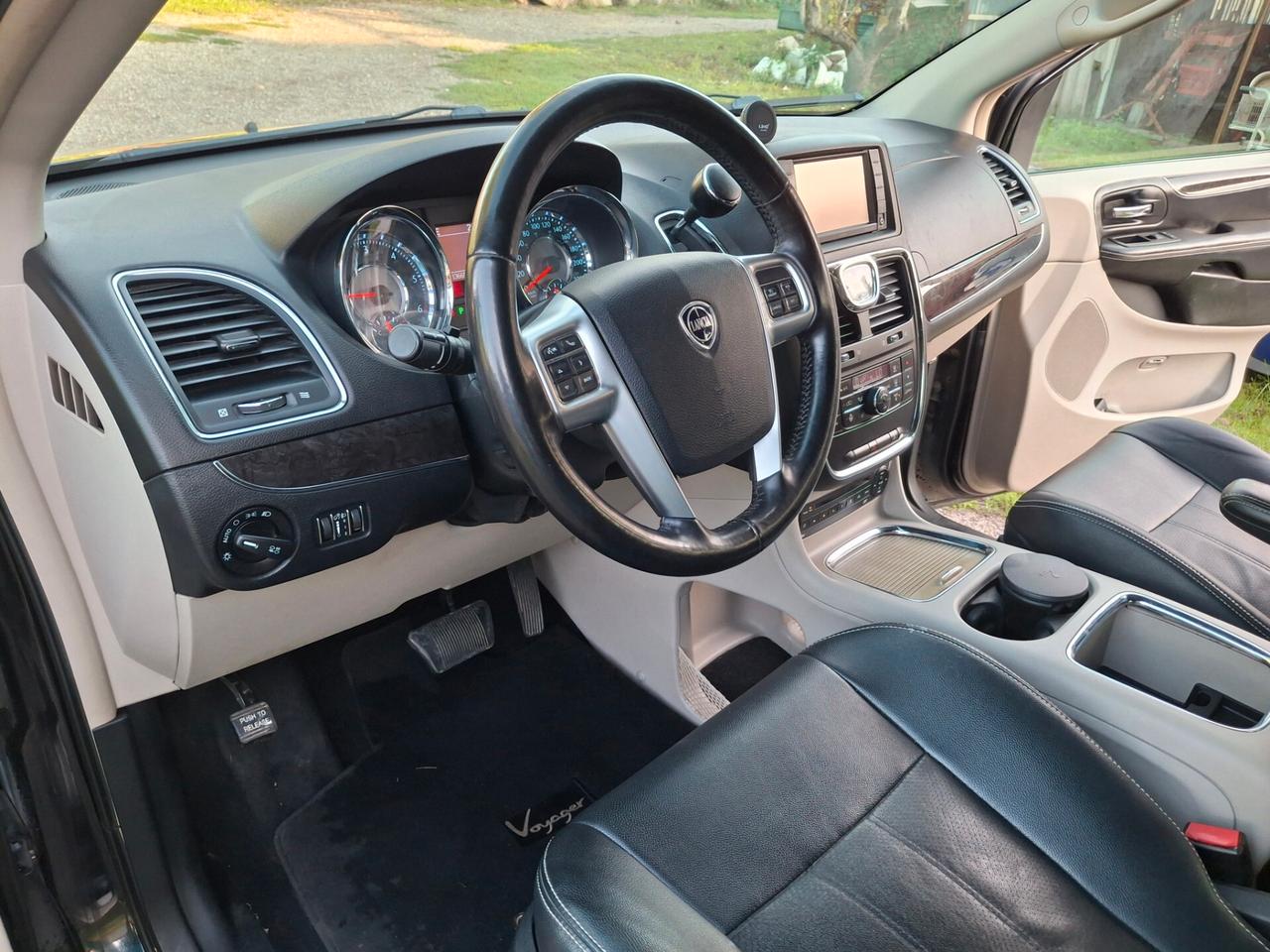 Lancia Voyager 2.8 Turbodiesel Gold 163 CV