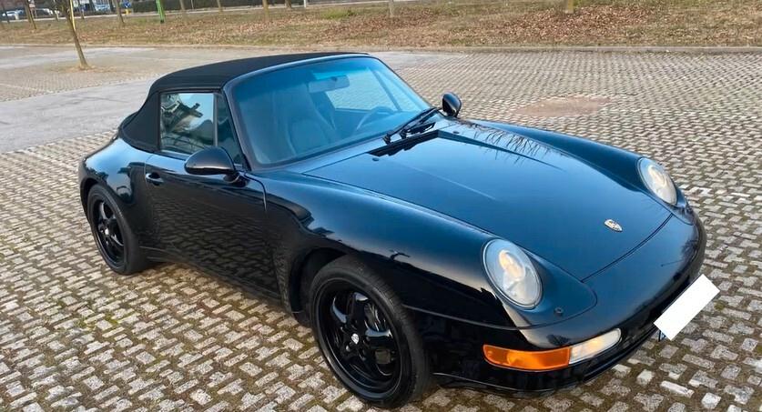 Porsche 993 Carrera 2 Cabriolet