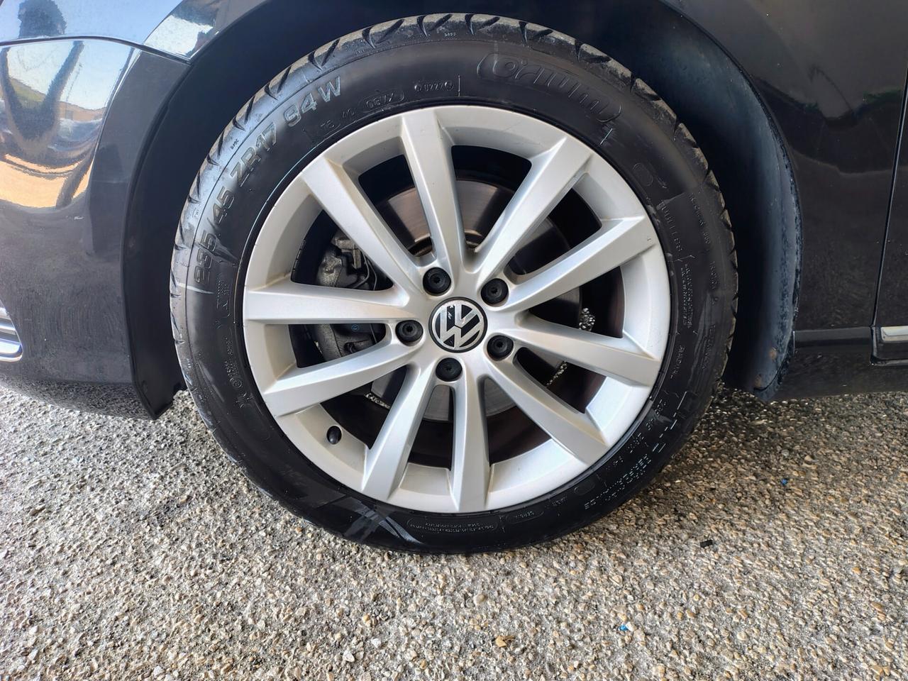 Volkswagen Passat 2.0 TDI DSG Highline BlueM. Tech.