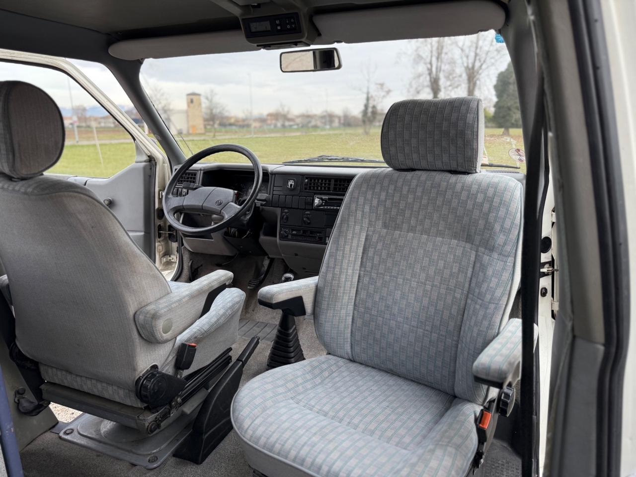 Volkswagen T4 California cv77/57kw Gommata Webasto