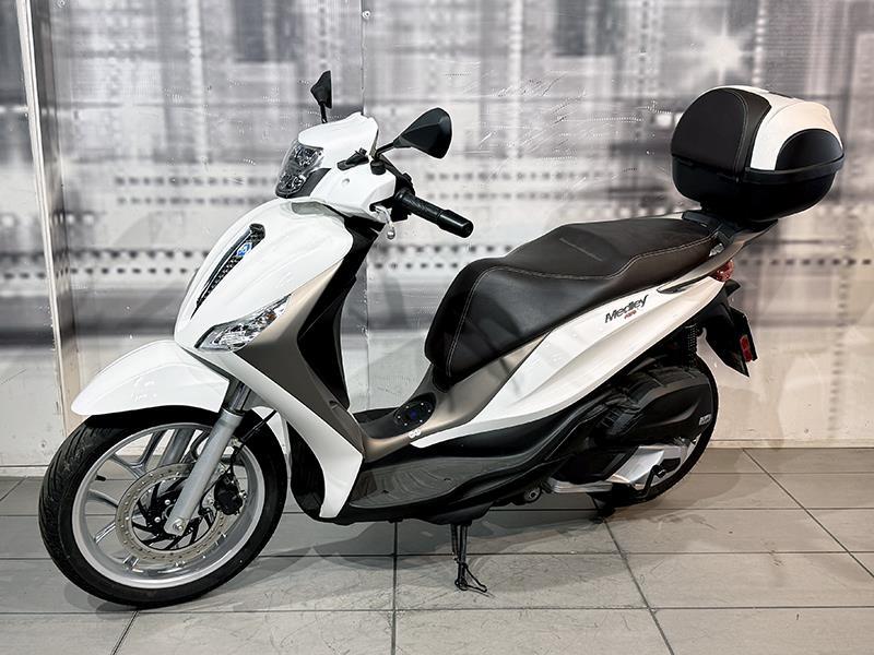Piaggio Medley 150