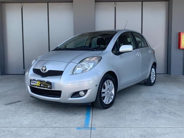 TOYOTA Yaris 1.3 5 porte Active