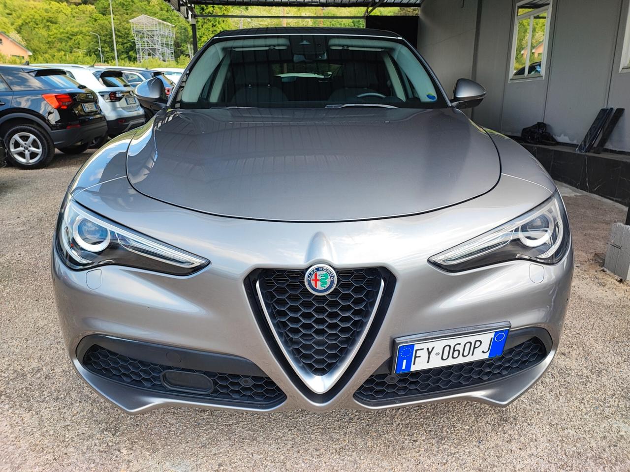 Alfa Romeo Stelvio 2.2 Turbodiesel 160 CV AT8 RWD Sport-Tech