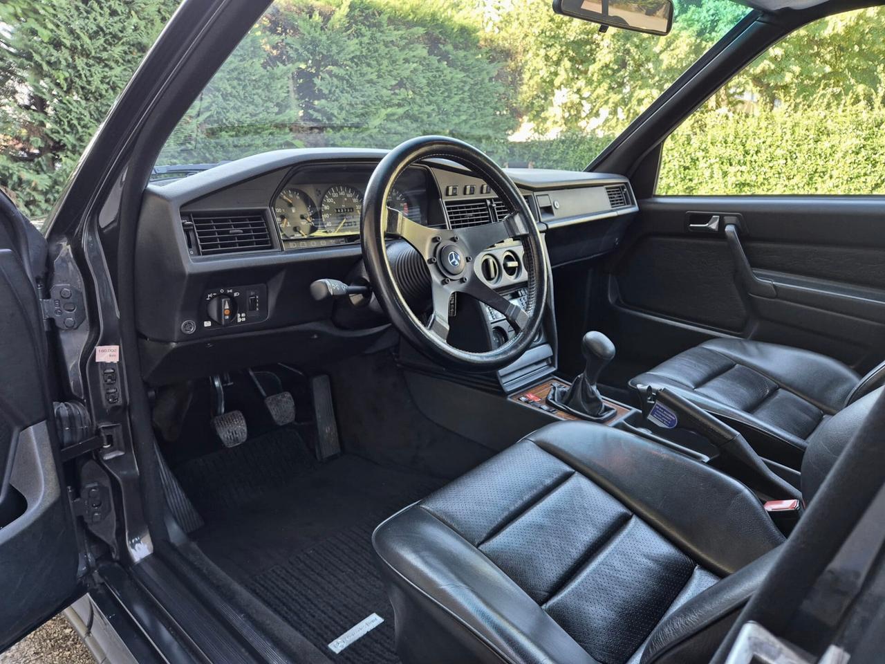 Mercedes-benz 190 2.3 E-16