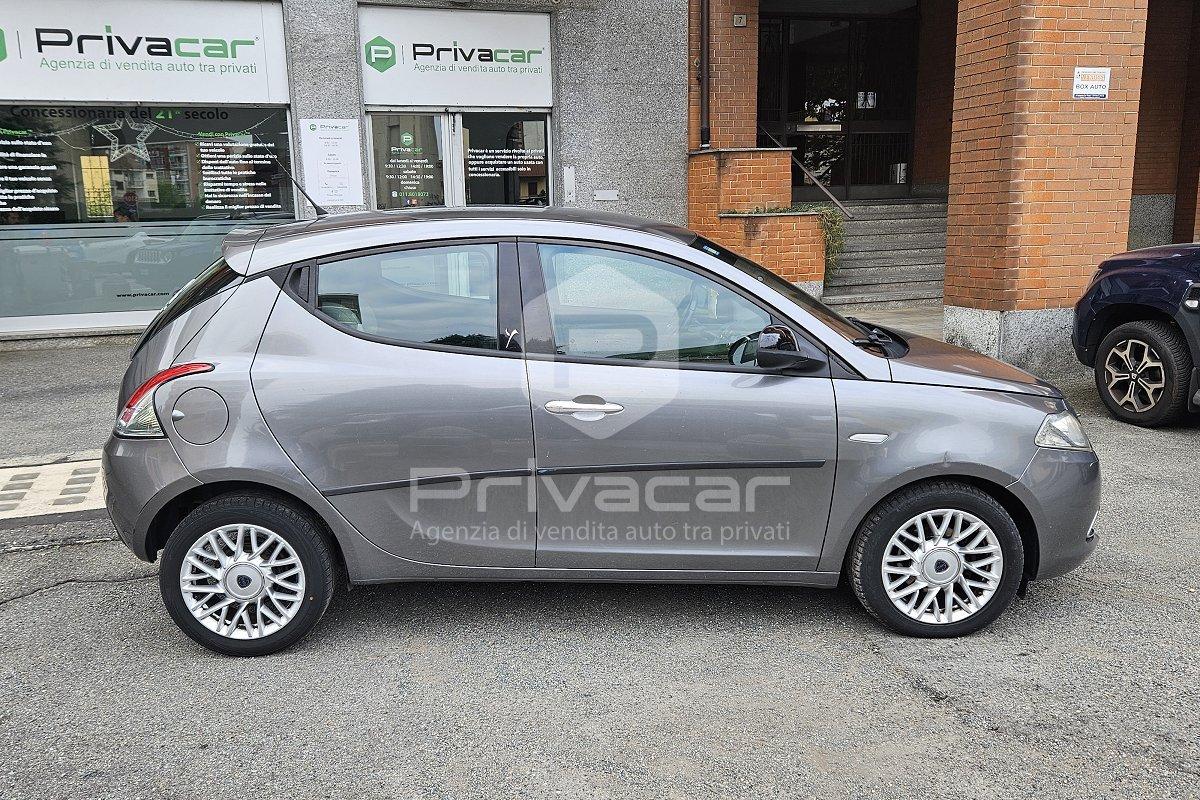 LANCIA Ypsilon 1.2 69 CV 5 porte S&S Platinum