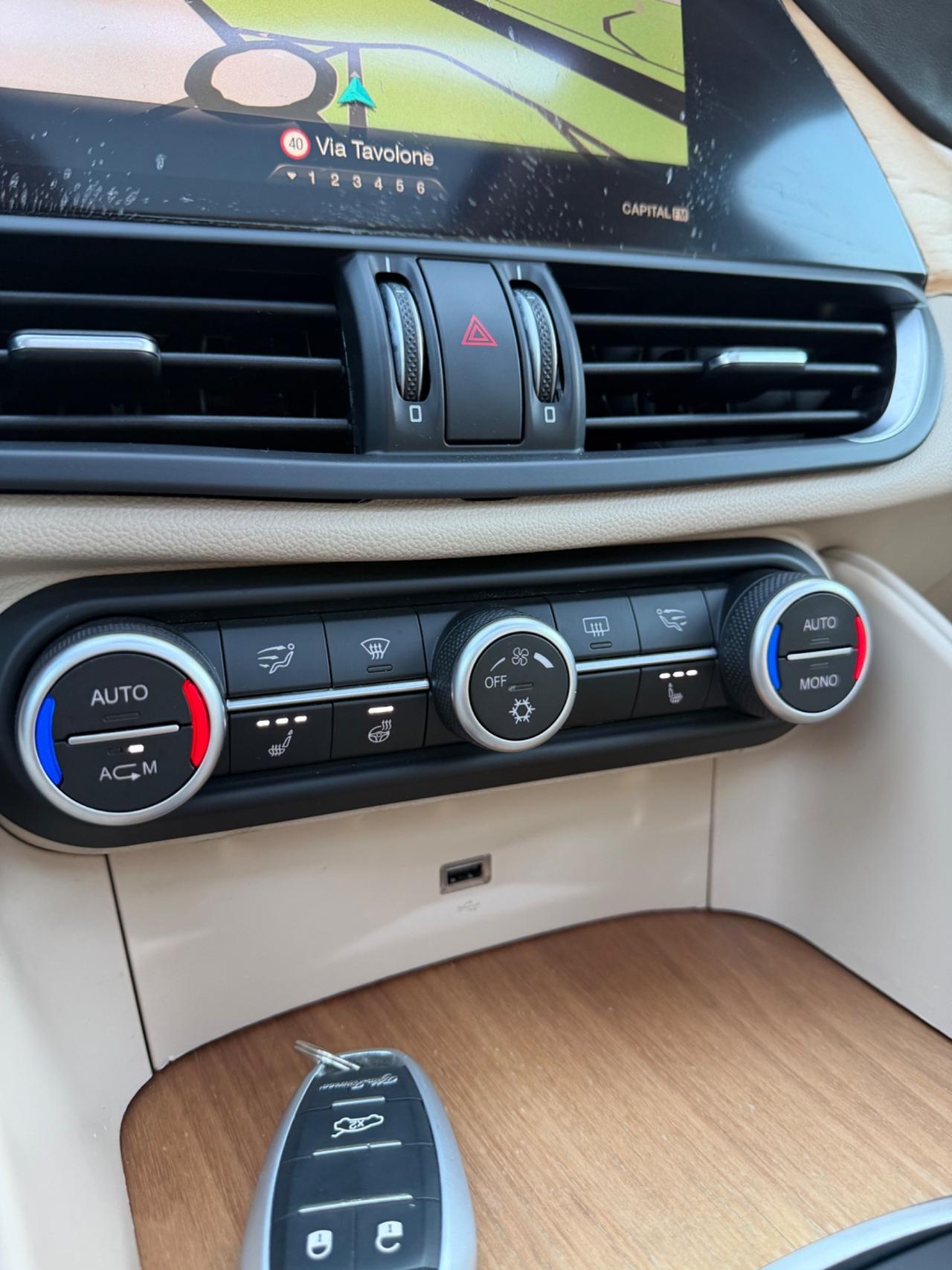 Alfa Romeo Giulia 2.2 Turbodiesel 180 CV AT8 Q 2 Business Sport Launch Ed.
