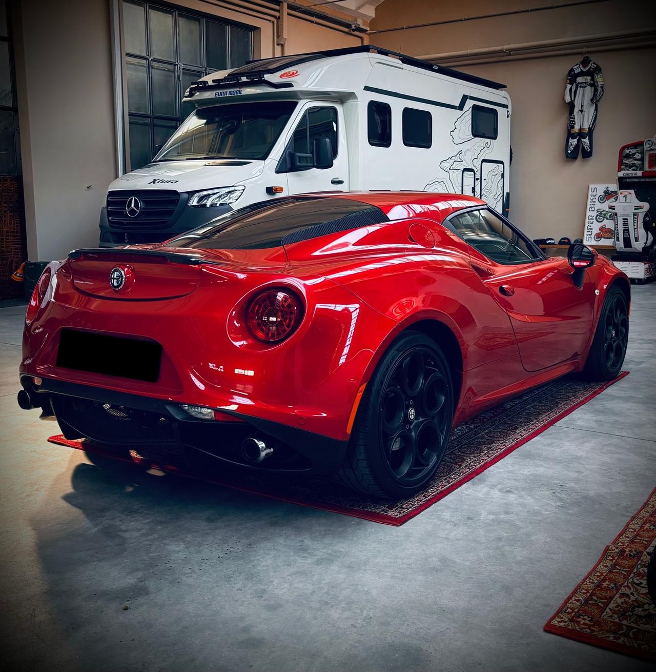 Alfa Romeo 4C 1750 TBi ex Jorge Lorenzo