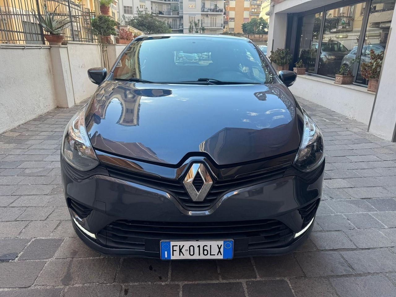 RENAULT Clio 1.2 75CV 5 porte Life IMPIANTO GPL